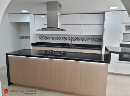 Cocina Moderna Con Luces Led