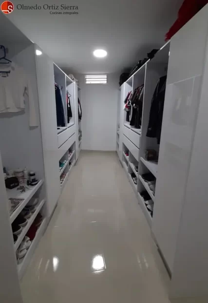 Vestier de madera